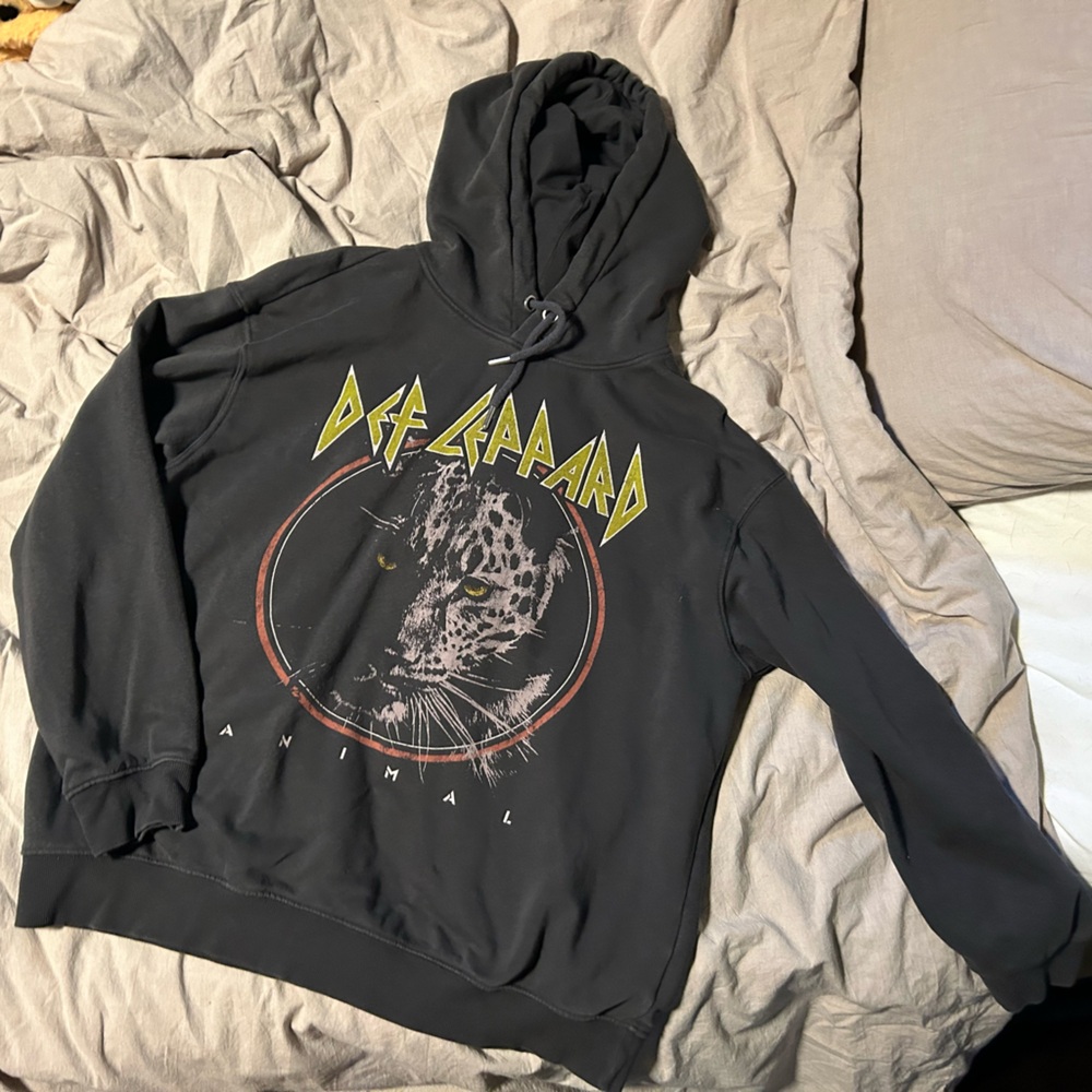 Def Leopard Womens Hoodie Size M